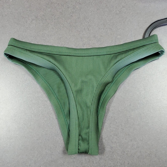 New Zaful Army Green Bikini - Picture 2 of 7